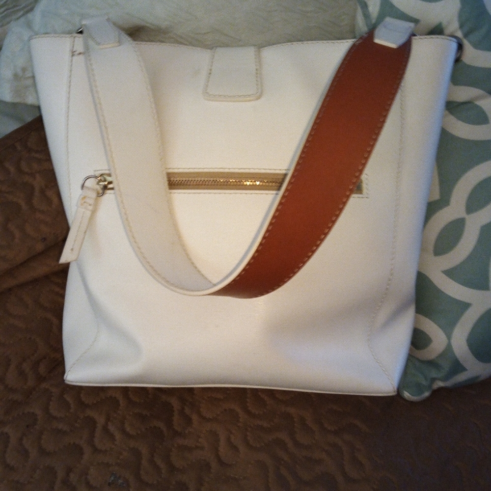 Pocketbook - Picture 2 of 3